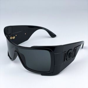 NEW Versace VE4451 GB1/87  Black Dark Grey Wraparound Unisex Sunglasses